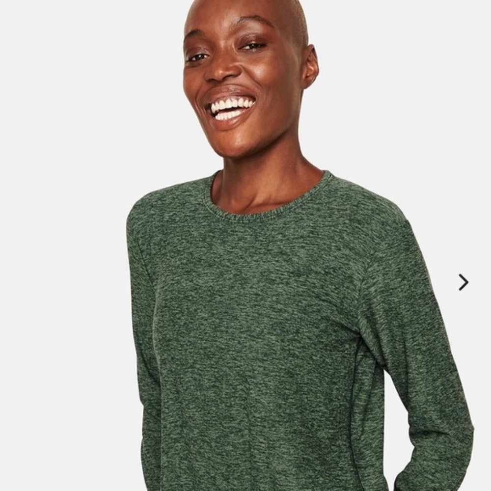 Outdoor Voices CloudKnit All Day set: long sleeve and sweat pants